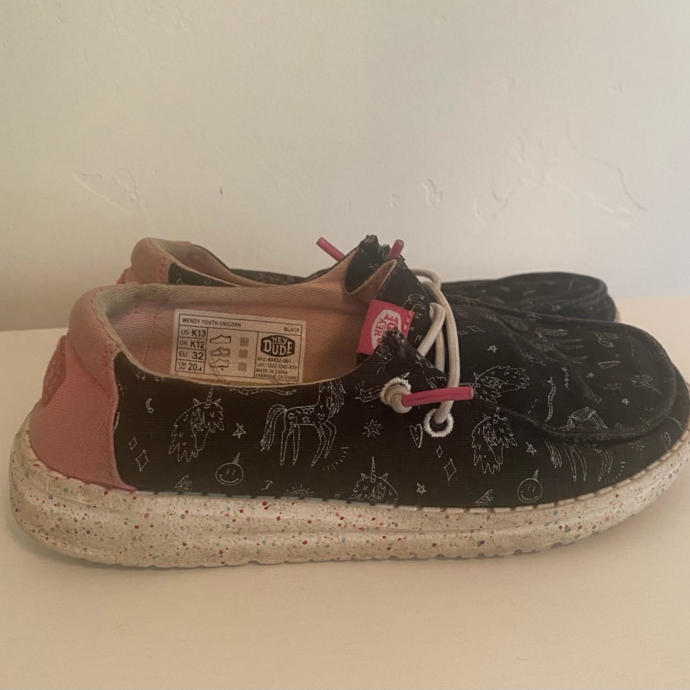 Hey Dude Kids Black Unicorn Print Casual Shoes